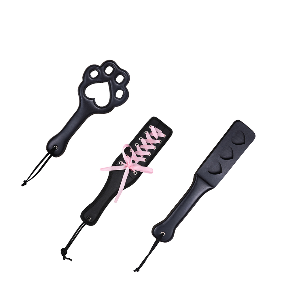 Craft Tools - Skórzana rakietka BDSM w kształcie serca,
